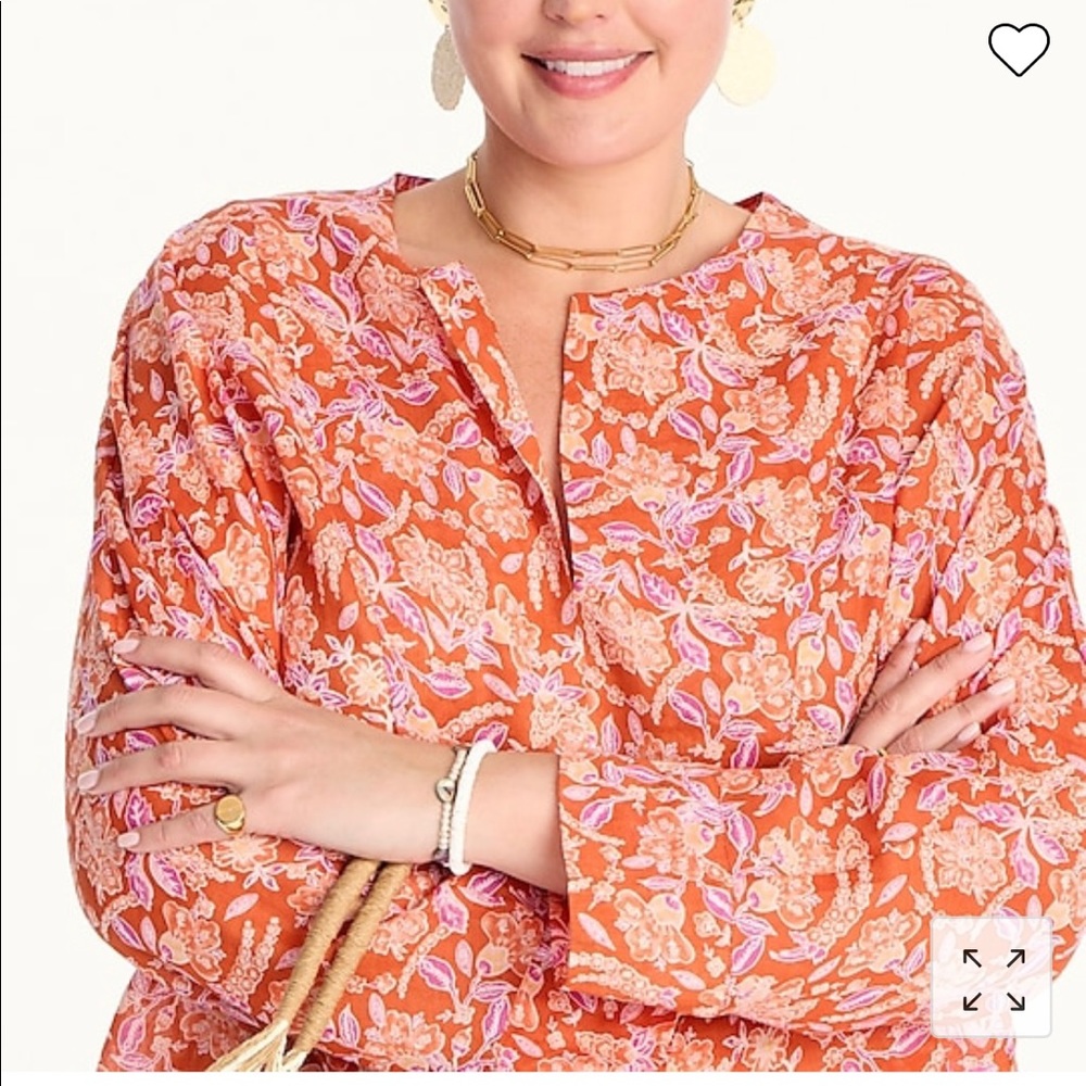 Brand new Long-sleeve ramie tunic top in painted block print.